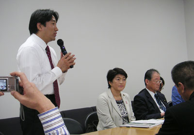 左から、川田さん、大河原さん、松野さん